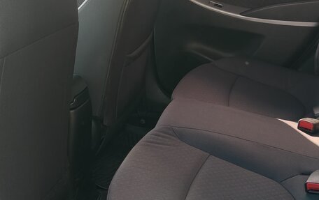 Hyundai Solaris II рестайлинг, 2013 год, 790 000 рублей, 9 фотография