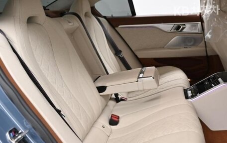 BMW M8 I (F91/F92/F93), 2022 год, 10 990 000 рублей, 13 фотография