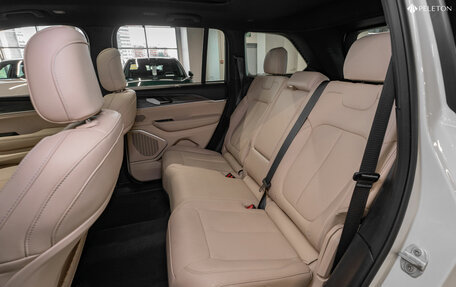 Jeep Grand Cherokee, 2023 год, 7 350 000 рублей, 16 фотография