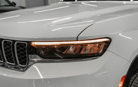 Jeep Grand Cherokee, 2023 год, 7 350 000 рублей, 31 фотография