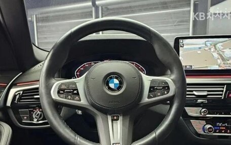 BMW 5 серия, 2023 год, 5 700 000 рублей, 9 фотография