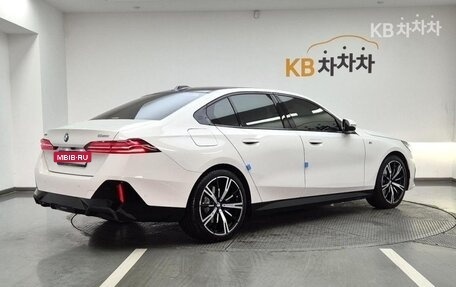BMW 5 серия, 2024 год, 8 800 000 рублей, 4 фотография