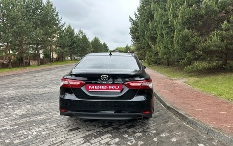 Toyota Camry, 2021 год, 3 750 000 рублей, 13 фотография