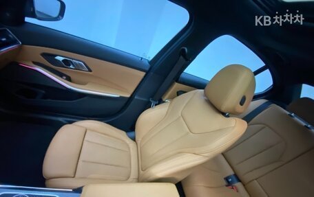 BMW 3 серия, 2024 год, 5 200 000 рублей, 10 фотография