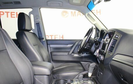 Mitsubishi Pajero IV, 2015 год, 2 149 000 рублей, 10 фотография