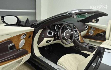 Aston Martin DB11 I, 2022 год, 18 290 000 рублей, 12 фотография