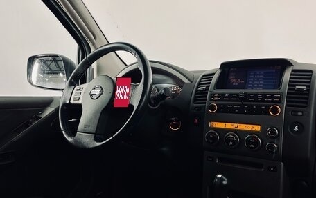 Nissan Pathfinder, 2007 год, 1 180 000 рублей, 13 фотография
