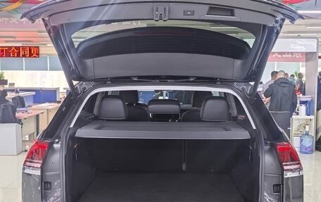 Volkswagen Teramont I, 2022 год, 3 100 000 рублей, 8 фотография
