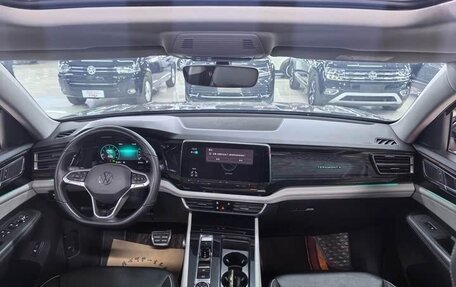 Volkswagen Teramont I, 2022 год, 3 100 000 рублей, 14 фотография