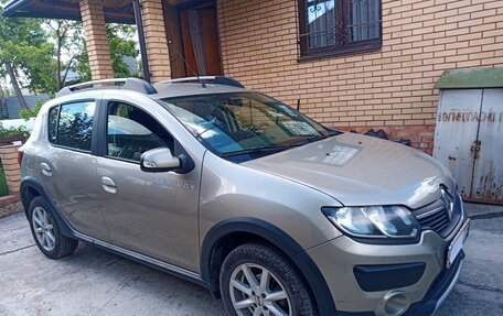 Renault Sandero II рестайлинг, 2016 год, 1 000 000 рублей, 5 фотография