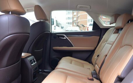 Lexus RX IV рестайлинг, 2018 год, 3 940 000 рублей, 25 фотография