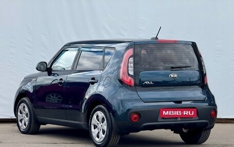 KIA Soul II рестайлинг, 2018 год, 1 390 000 рублей, 5 фотография