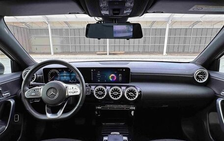 Mercedes-Benz A-Класс, 2020 год, 1 900 000 рублей, 9 фотография