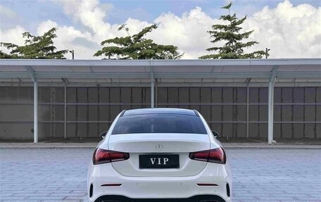Mercedes-Benz A-Класс, 2020 год, 1 900 000 рублей, 5 фотография