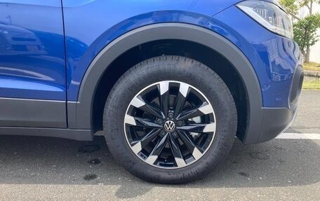 Volkswagen T-Cross I, 2022 год, 1 350 000 рублей, 24 фотография
