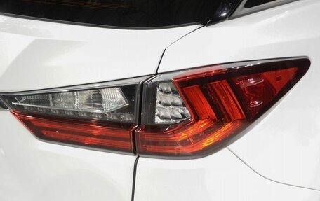 Lexus RX IV рестайлинг, 2016 год, 3 790 000 рублей, 9 фотография