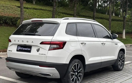 Skoda Karoq I, 2021 год, 1 355 123 рублей, 6 фотография