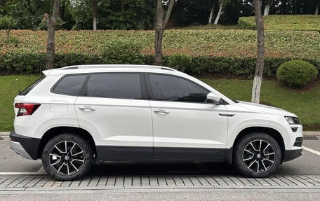 Skoda Karoq I, 2021 год, 1 355 123 рублей, 7 фотография