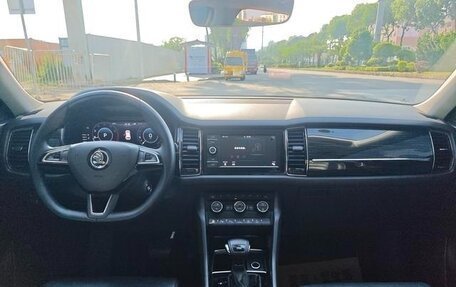 Skoda Kodiaq I, 2021 год, 2 499 123 рублей, 16 фотография