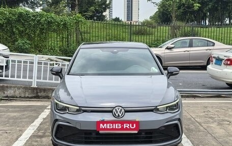 Volkswagen Golf VIII, 2022 год, 1 820 000 рублей, 3 фотография