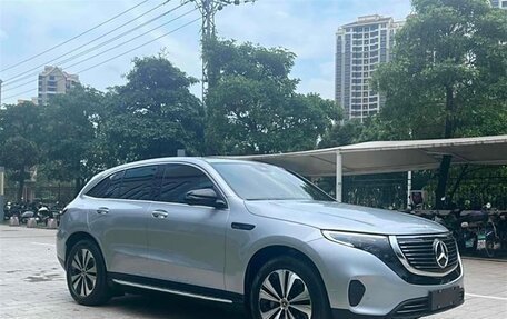 Mercedes-Benz EQC, 2021 год, 2 960 000 рублей, 3 фотография
