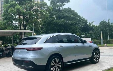 Mercedes-Benz EQC, 2021 год, 2 960 000 рублей, 6 фотография