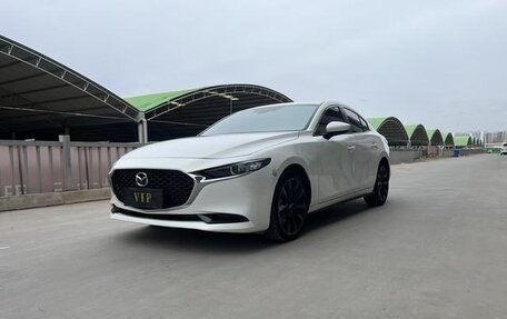 Mazda 3, 2021 год, 1 560 443 рублей, 3 фотография