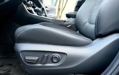 Toyota RAV4, 2021 год, 3 650 000 рублей, 1 фотография