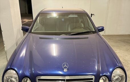 Mercedes-Benz E-Класс AMG, 2001 год, 1 300 000 рублей, 19 фотография