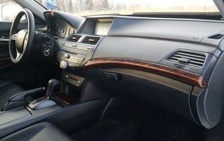 Honda Crosstour I рестайлинг, 2011 год, 1 850 000 рублей, 3 фотография
