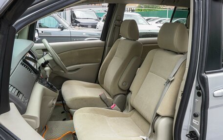 Toyota ISis I, 2012 год, 1 470 000 рублей, 8 фотография