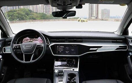 Audi A6 allroad, 2021 год, 5 680 000 рублей, 8 фотография