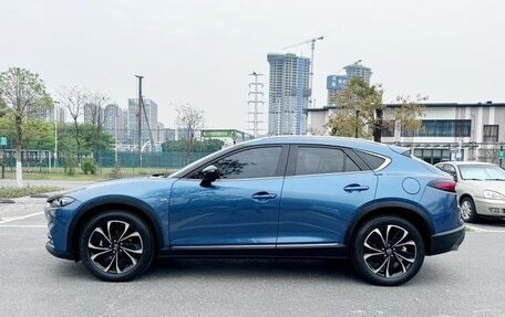 Mazda CX-4, 2021 год, 1 900 443 рублей, 5 фотография