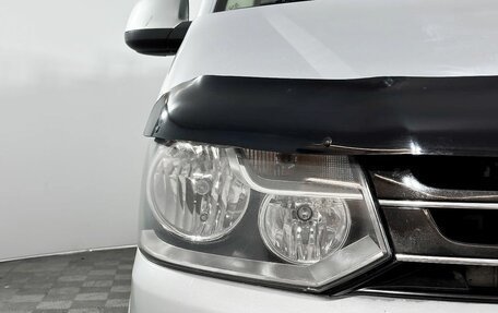 Volkswagen Multivan T5, 2010 год, 1 840 000 рублей, 21 фотография