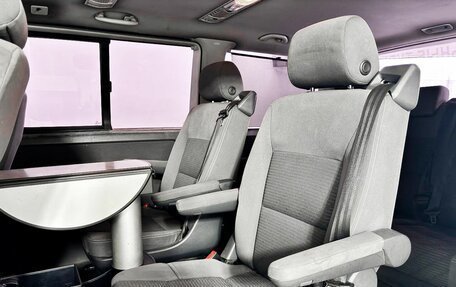 Volkswagen Multivan T5, 2010 год, 1 840 000 рублей, 15 фотография