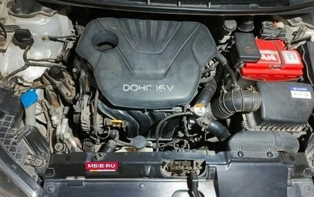 Hyundai Elantra V, 2011 год, 990 000 рублей, 6 фотография