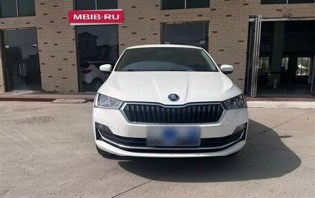 Skoda Rapid II, 2020 год, 1 300 000 рублей, 2 фотография