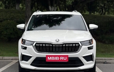 Skoda Kodiaq I, 2022 год, 2 800 000 рублей, 2 фотография