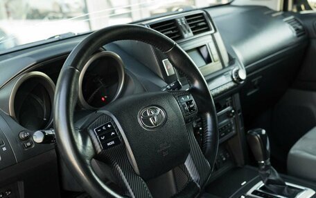 Toyota Land Cruiser Prado 150 рестайлинг 2, 2010 год, 3 150 000 рублей, 11 фотография
