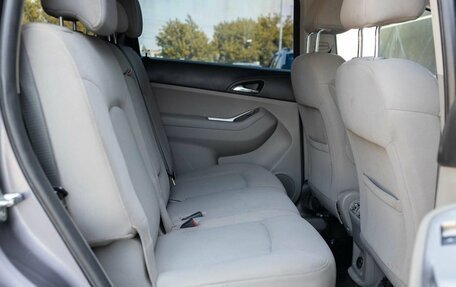 Chevrolet Orlando I, 2011 год, 1 325 000 рублей, 21 фотография
