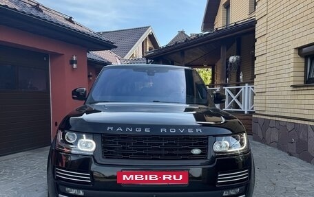 Land Rover Range Rover IV рестайлинг, 2017 год, 5 750 000 рублей, 4 фотография