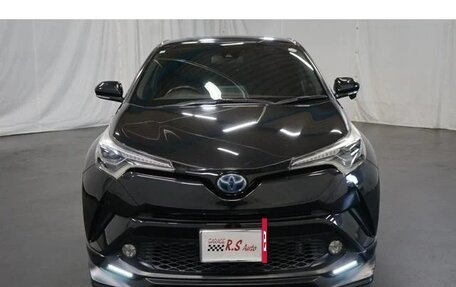 Toyota C-HR I рестайлинг, 2022 год, 1 583 000 рублей, 5 фотография