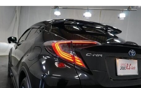 Toyota C-HR I рестайлинг, 2022 год, 1 583 000 рублей, 33 фотография