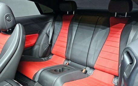 Mercedes-Benz E-Класс, 2018 год, 2 943 000 рублей, 5 фотография