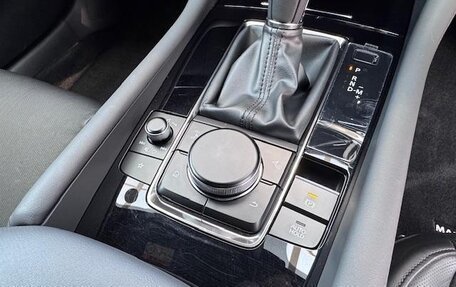 Mazda 3, 2021 год, 1 275 000 рублей, 12 фотография