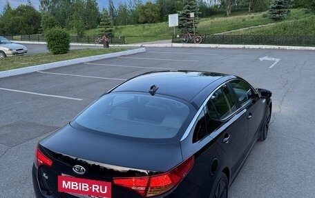 KIA K5 I рестайлинг, 2012 год, 1 140 000 рублей, 3 фотография