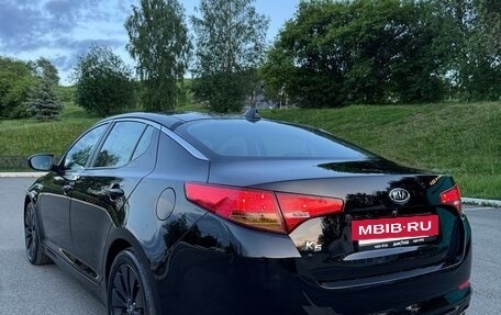 KIA K5 I рестайлинг, 2012 год, 1 140 000 рублей, 12 фотография
