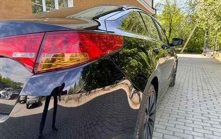 KIA K5 I рестайлинг, 2012 год, 1 140 000 рублей, 27 фотография