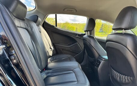 KIA K5 I рестайлинг, 2012 год, 1 140 000 рублей, 39 фотография