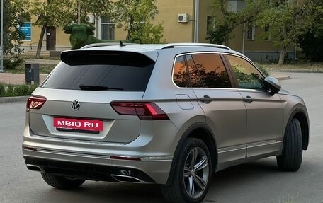 Volkswagen Tiguan II, 2018 год, 2 800 000 рублей, 7 фотография